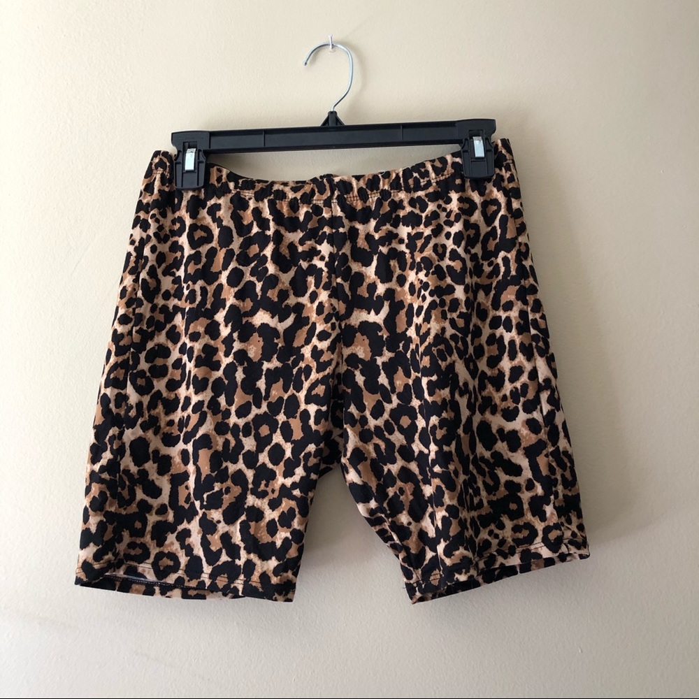 Full Tilt Leopard Biker Shorts